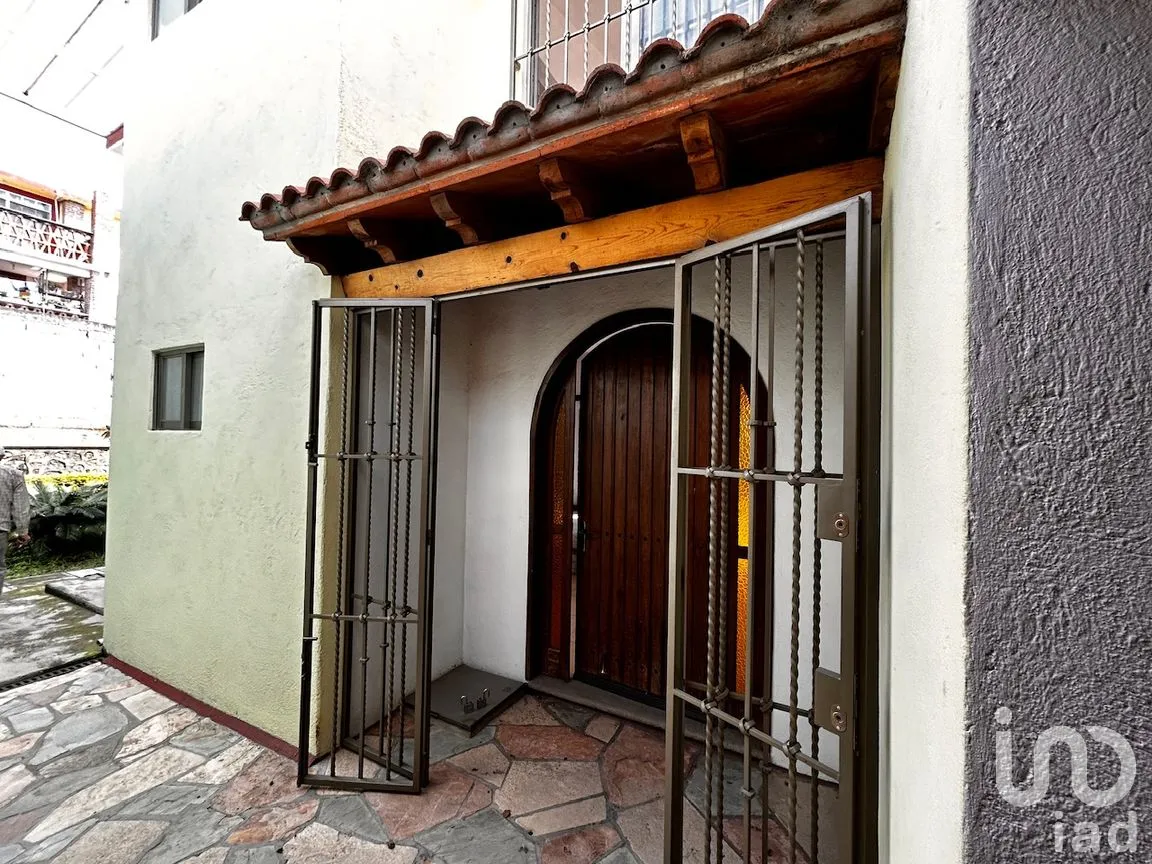 Casa en Venta en Jardines de Zoquipa, Cuernavaca, Morelos | NEX-307585 | iad México | Foto 2 de 19
