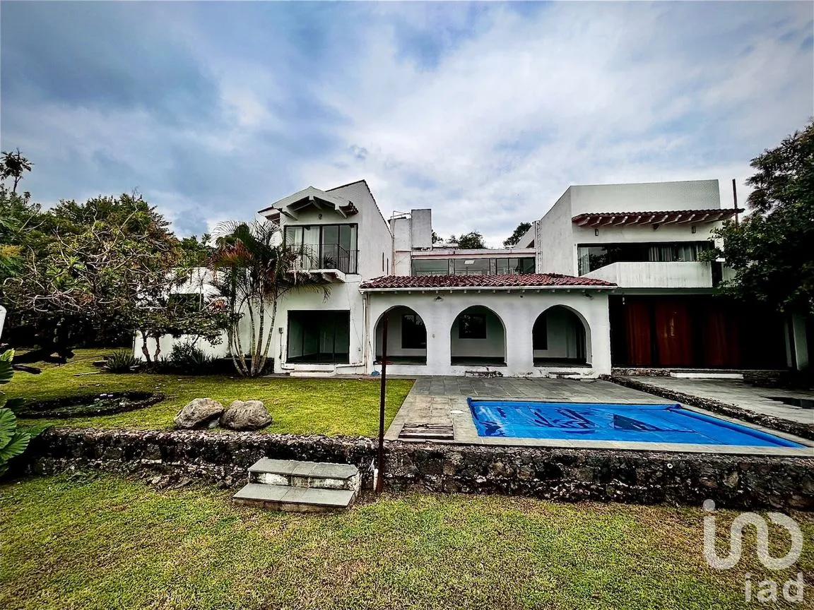 Casa en Venta en Santo Domingo Ocotitlán, Tepoztlán, Morelos | NEX-308324 | iad México | Foto 2 de 20