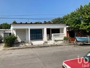 NEX-158159 - Casa en Venta, con 2 recamaras, con 1 baño, con 120 m2 de construcción en Antón Lizardo, CP 95269, Veracruz de Ignacio de la Llave.