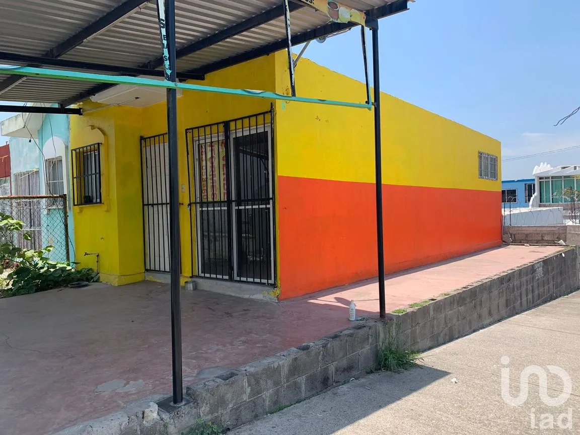 Casa en Renta en Geovillas los Pinos, Veracruz, Veracruz de Ignacio de la Llave | NEX-170867 | iad México | Foto 4 de 13