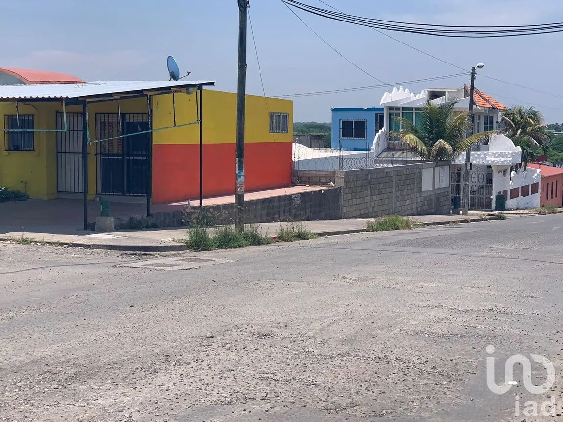 Casa en Renta en Geovillas los Pinos, Veracruz, Veracruz de Ignacio de la Llave | NEX-170867 | iad México | Foto 3 de 13