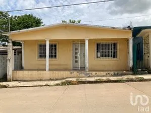 NEX-181345 - Casa en Venta, con 3 recamaras, con 1 baño, con 180 m2 de construcción en Tres Valles Centro, CP 95300, Veracruz de Ignacio de la Llave.