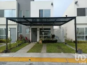 NEX-195840 - Casa en Renta, con 3 recamaras, con 1 baño, con 80 m2 de construcción en Puerta Paraíso, CP 91699, Veracruz de Ignacio de la Llave.
