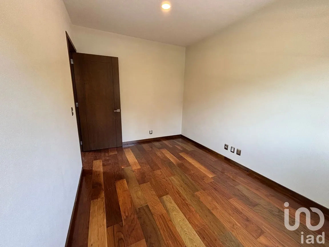 Casa en Venta en Bellavista, Metepec, México | NEX-249248 | iad México | Foto 9 de 37