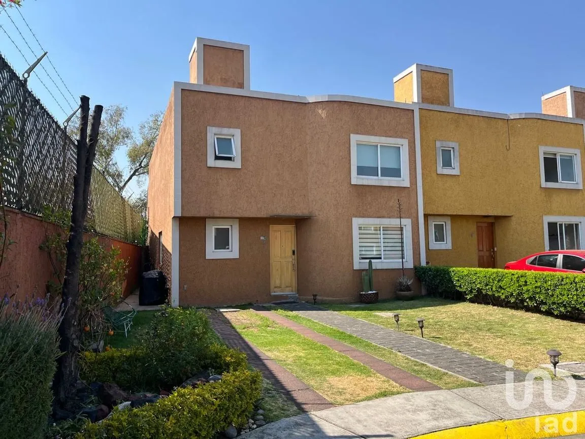 Casa en Renta en San Mateo Tlaltenango, Cuajimalpa de Morelos, Ciudad de México | NEX-252936 | iad México | Foto 1 de 21