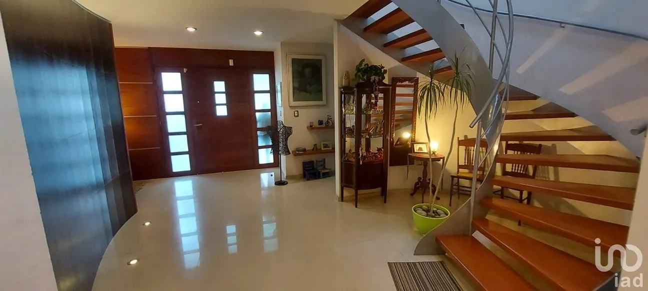Casa en Venta en Colinas del Cimatario, Querétaro, Querétaro | NEX-153686 | iad México | Foto 5 de 43