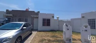NEX-168948 - Casa en Renta, con 2 recamaras, con 1 baño, con 61 m2 de construcción en Paseos del Bosque, CP 76910, Querétaro.
