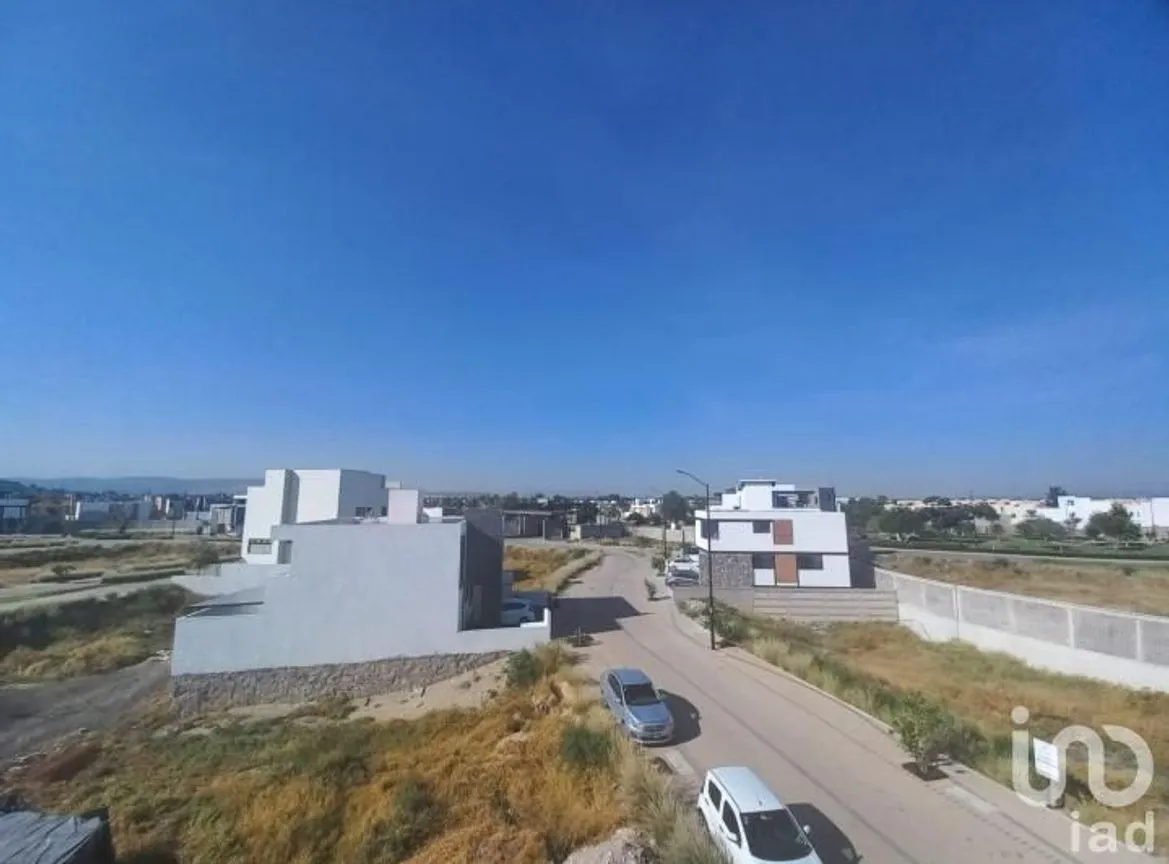 Casa en Venta en Carlota Hacienda Vanegas, Corregidora, Querétaro | NEX-175590 | iad México | Foto 2 de 24