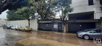 NEX-176846 - Casa en Venta, con 4 recamaras, con 3 baños, con 439 m2 de construcción.