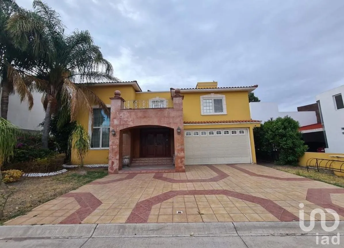 Casa en Venta en Segunda Fracción de Crespo (Alto del Parral), Celaya, Guanajuato | NEX-196309 | iad México | Foto 12 de 17
