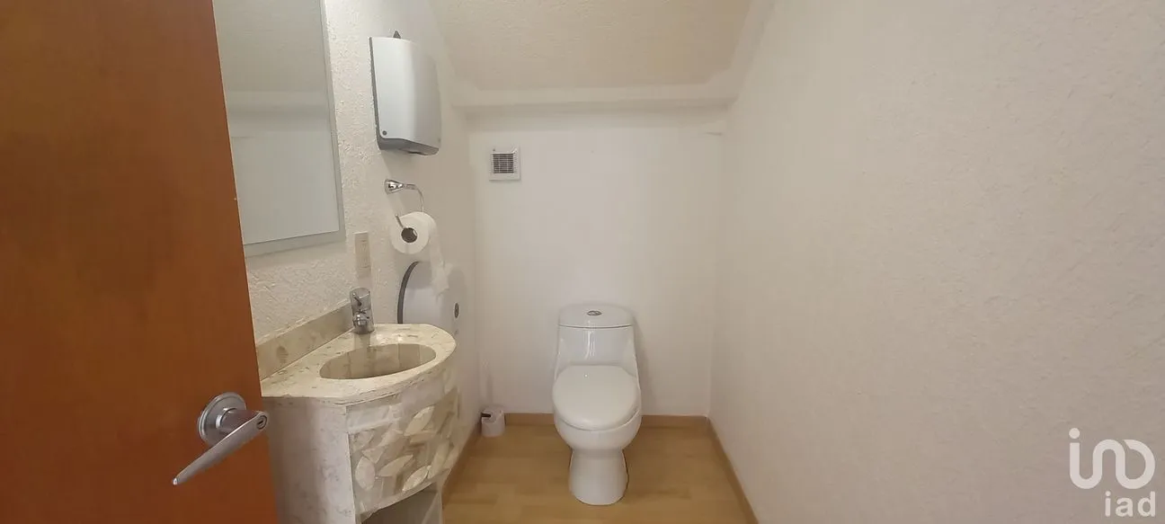 Casa en Venta en Milenio 3a. Sección, Querétaro, Querétaro | NEX-202896 | iad México | Foto 8 de 19