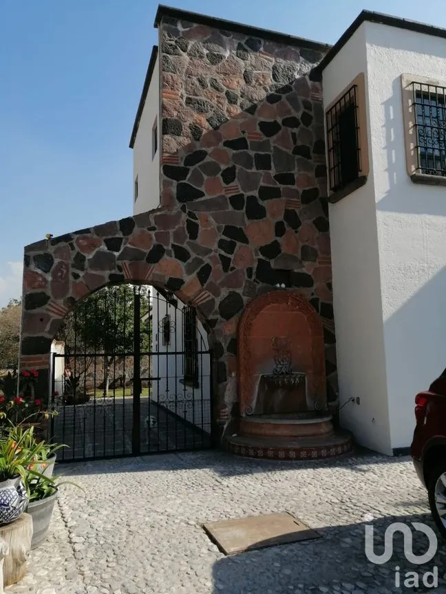 Casa en Venta en Huertas el Carmen, Corregidora, Querétaro | NEX-220016 | iad México | Foto 1 de 22