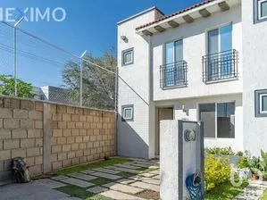 NEX-234747 - Casa en Venta, con 3 recamaras, con 2 baños, con 135 m2 de construcción en Sonterra, CP 76235, Querétaro.