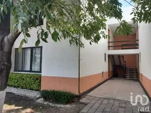 NEX-251052 - Departamento en Renta, con 2 recamaras, con 2 baños, con 90 m2 de construcción en El Pueblito, CP 76904, Querétaro.