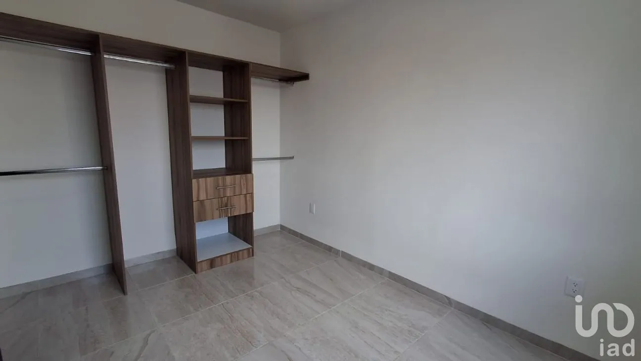 Departamento en Renta en Paseos de San Miguel, Querétaro, Querétaro | NEX-294303 | iad México | Foto 8 de 13