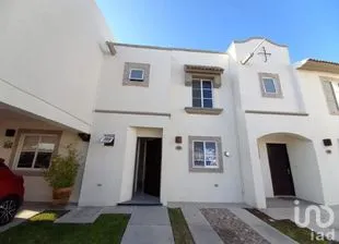 NEX-294832 - Casa en Renta, con 3 recamaras, con 2 baños, con 90 m2 de construcción en Sonterra, CP 76235, Querétaro.