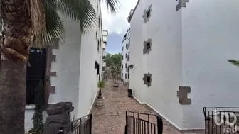 NEX-301924 - Departamento en Renta, con 3 recamaras, con 2 baños, con 233 m2 de construcción.