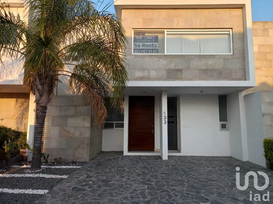 Casa en Renta en Residencial el Refugio, Querétaro, Querétaro | NEX-44659 | iad México | Foto 1 de 21