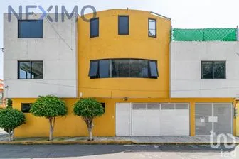 NEX-83837 - Departamento en Renta, con 3 recamaras, con 2 baños, con 120 m2 de construcción en Viveros del Valle, CP 54060, México.