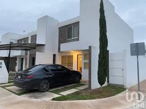 NEX-182554 - Casa en Venta, con 3 recamaras, con 3 baños, con 120 m2 de construcción en Santa Barbara, CP 78397, San Luis Potosí.