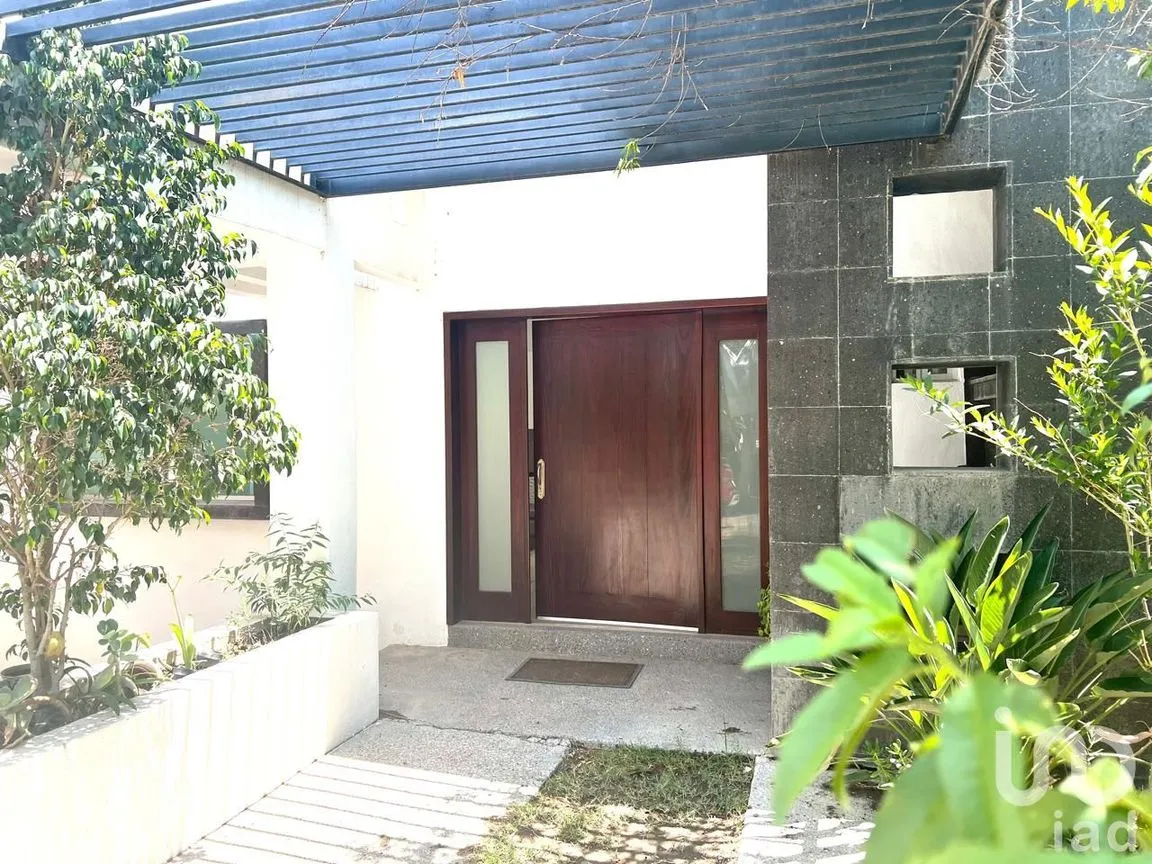 Casa en Venta en Privadas del Pedregal, San Luis Potosí, San Luis Potosí | NEX-250077 | iad México | Foto 1 de 17