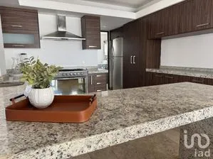 NEX-292878 - Departamento en Renta, con 3 recamaras, con 3 baños, con 215 m2 de construcción en Privadas del Pedregal, CP 78295, San Luis Potosí.