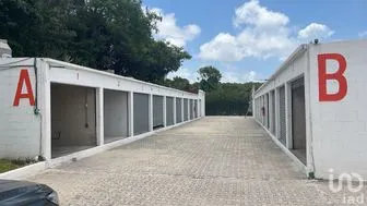 NEX-304522 - Bodega en Venta, con 45 recamaras, con 4 baños, con 1000 m2 de construcción.
