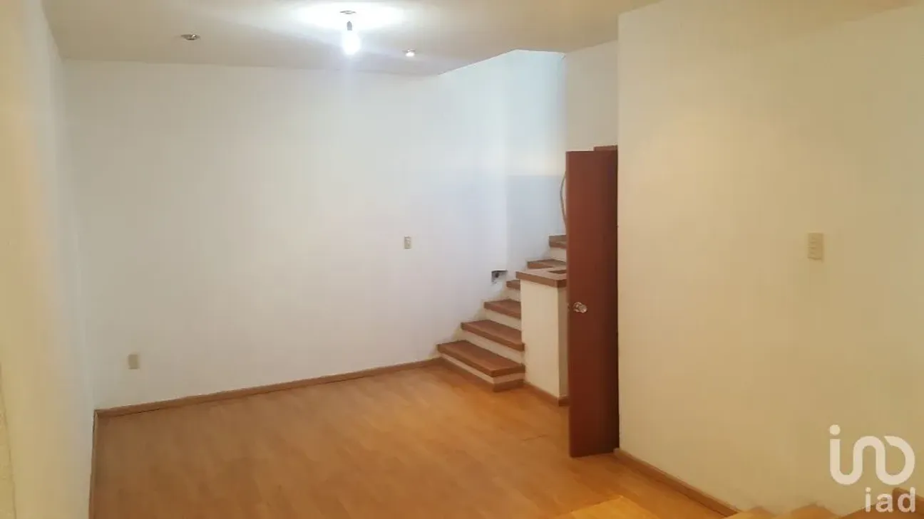 Casa en Venta en 2o Reacomodo Tlacuitlapa, Álvaro Obregón, Ciudad de México | NEX-53304 | iad México | Foto 1 de 1