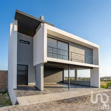 NEX-254463 - Casa en Venta, con 3 recamaras, con 2 baños, con 264 m2 de construcción en San Antonio Cacalotepec, CP 72828, Puebla.