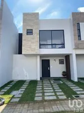 NEX-34553 - Casa en Venta, con 3 recamaras, con 3 baños, con 109 m2 de construcción en Lomas de Angelópolis, CP 72830, Puebla.