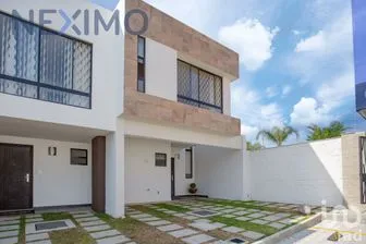 NEX-34557 - Casa en Venta, con 3 recamaras, con 3 baños, con 147 m2 de construcción en Lomas de Angelópolis, CP 72830, Puebla.