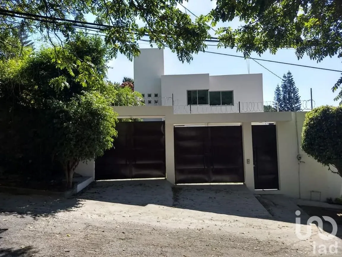 Casa en Venta en Rancho Cortes, Cuernavaca, Morelos | NEX-23641 | iad México | Foto 1 de 17