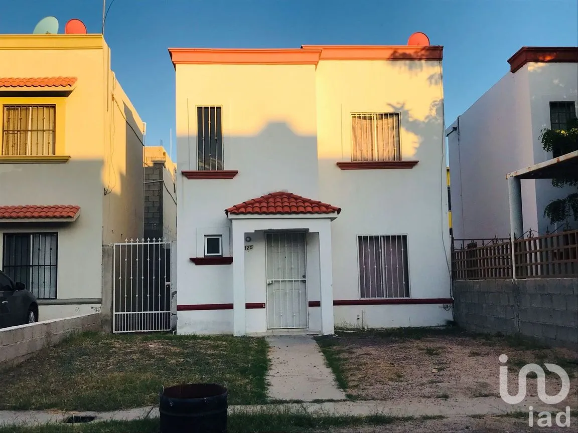 Casa en Renta en Villas del Encanto, La Paz, Baja California Sur | NEX-155611 | iad México | Foto 1 de 25
