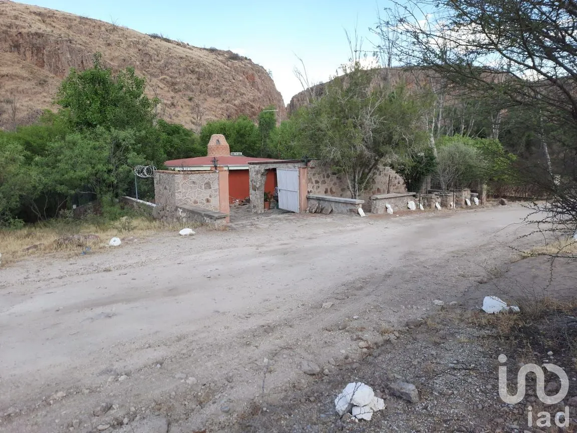 Casa en Venta en Lago de Jacales, Santa Isabel, Chihuahua | NEX-179078 | iad México | Foto 1 de 36