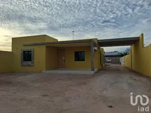 NEX-212468 - Casa en Venta, con 2 recamaras, con 2 baños, con 217 m2 de construcción en El Centenario, CP 23205, Baja California Sur.