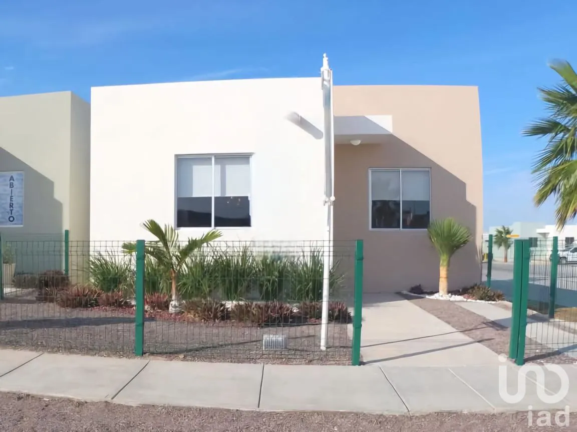 Casa en Venta en Villas de California, La Paz, Baja California Sur | NEX-264814 | iad México | Foto 1 de 12