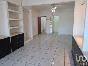 NEX-289695 - Local en Renta, con 35 m2 de construcción en Zona Central, CP 23000, Baja California Sur.