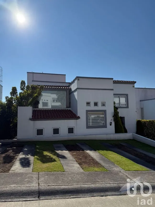 Casa en Venta en Residencial Lago Esmeralda, Atizapán de Zaragoza, México | NEX-242307 | iad México | Foto 2 de 17