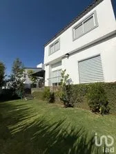 NEX-242307 - Casa en Venta, con 3 recamaras, con 3 baños, con 615 m2 de construcción en Residencial Lago Esmeralda, CP 52989, México.