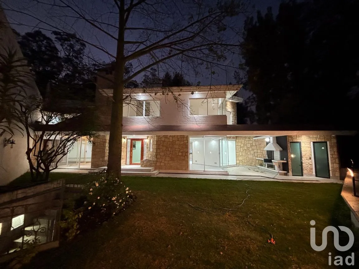 Casa en Venta en Paseos del Bosque, Naucalpan de Juárez, México | NEX-258258 | iad México | Foto 1 de 28