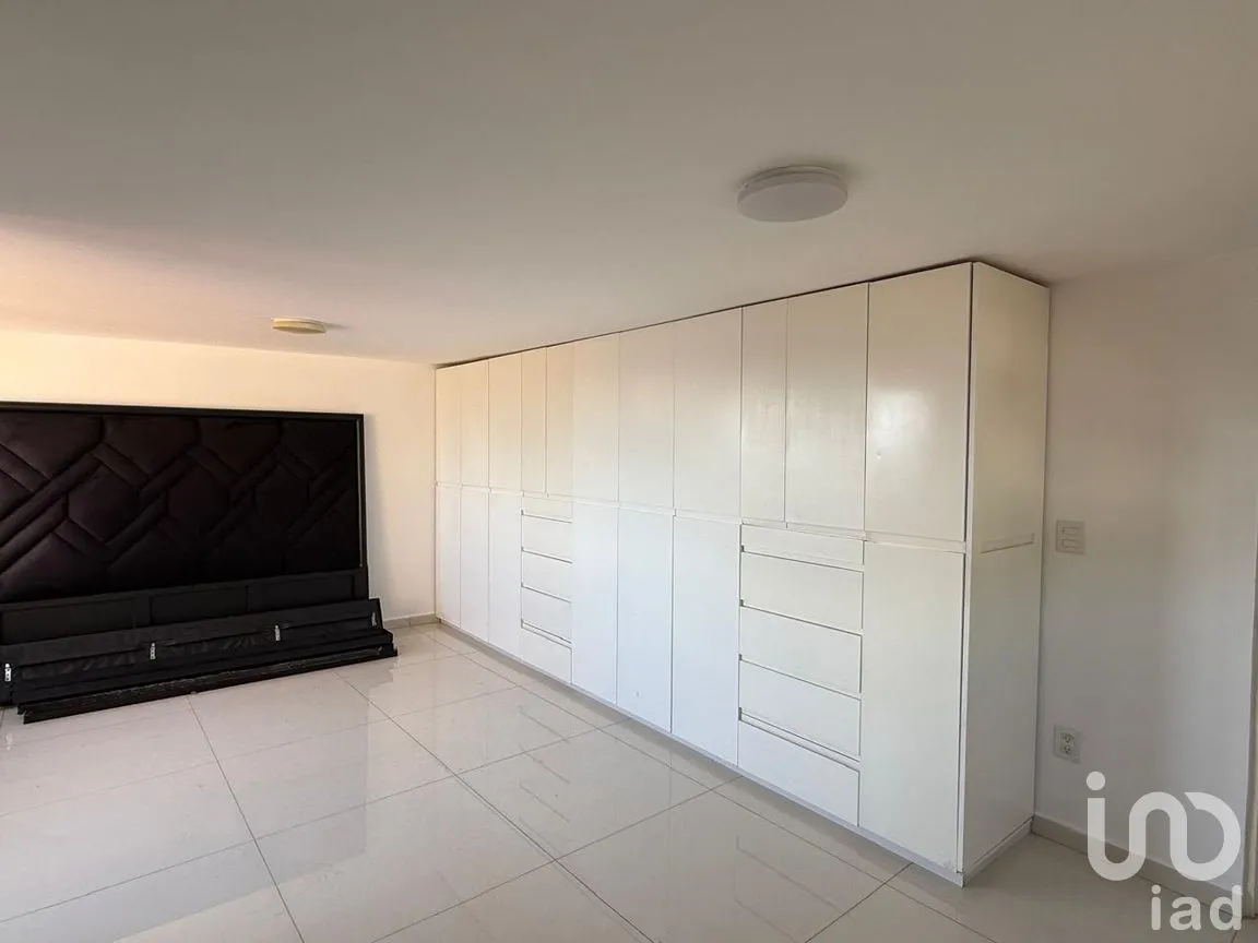 Casa en Venta en Paseos del Bosque, Naucalpan de Juárez, México | NEX-283412 | iad México | Foto 3 de 15