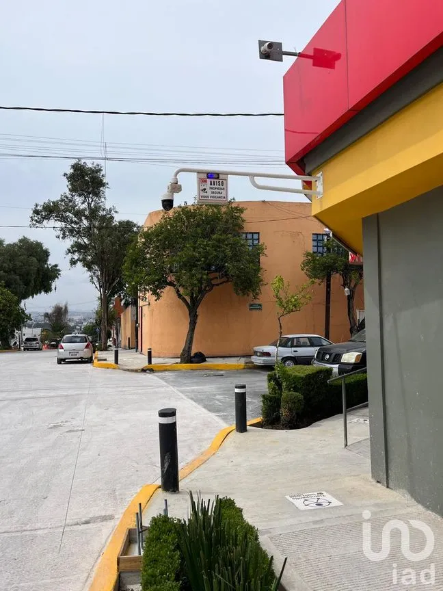 Local en Renta en Viveros de La Loma, Tlalnepantla de Baz, México | NEX-305307 | iad México | Foto 8 de 15