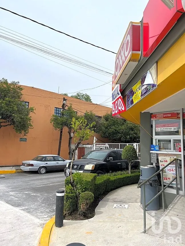 Local en Renta en Viveros de La Loma, Tlalnepantla de Baz, México | NEX-305307 | iad México | Foto 10 de 15