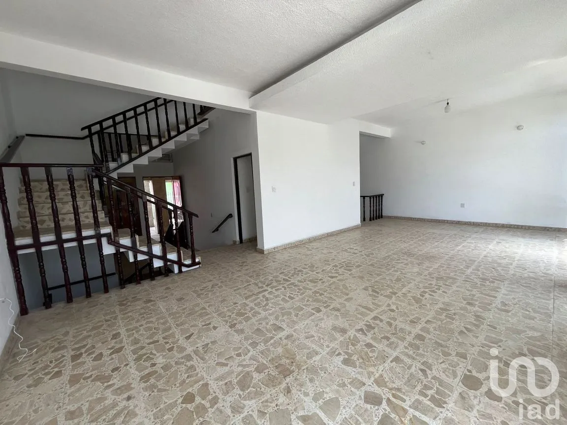 Casa en Venta en San Andres Tuxtla Centro, San Andrés Tuxtla, Veracruz de Ignacio de la Llave | NEX-183956 | iad México | Foto 1 de 35