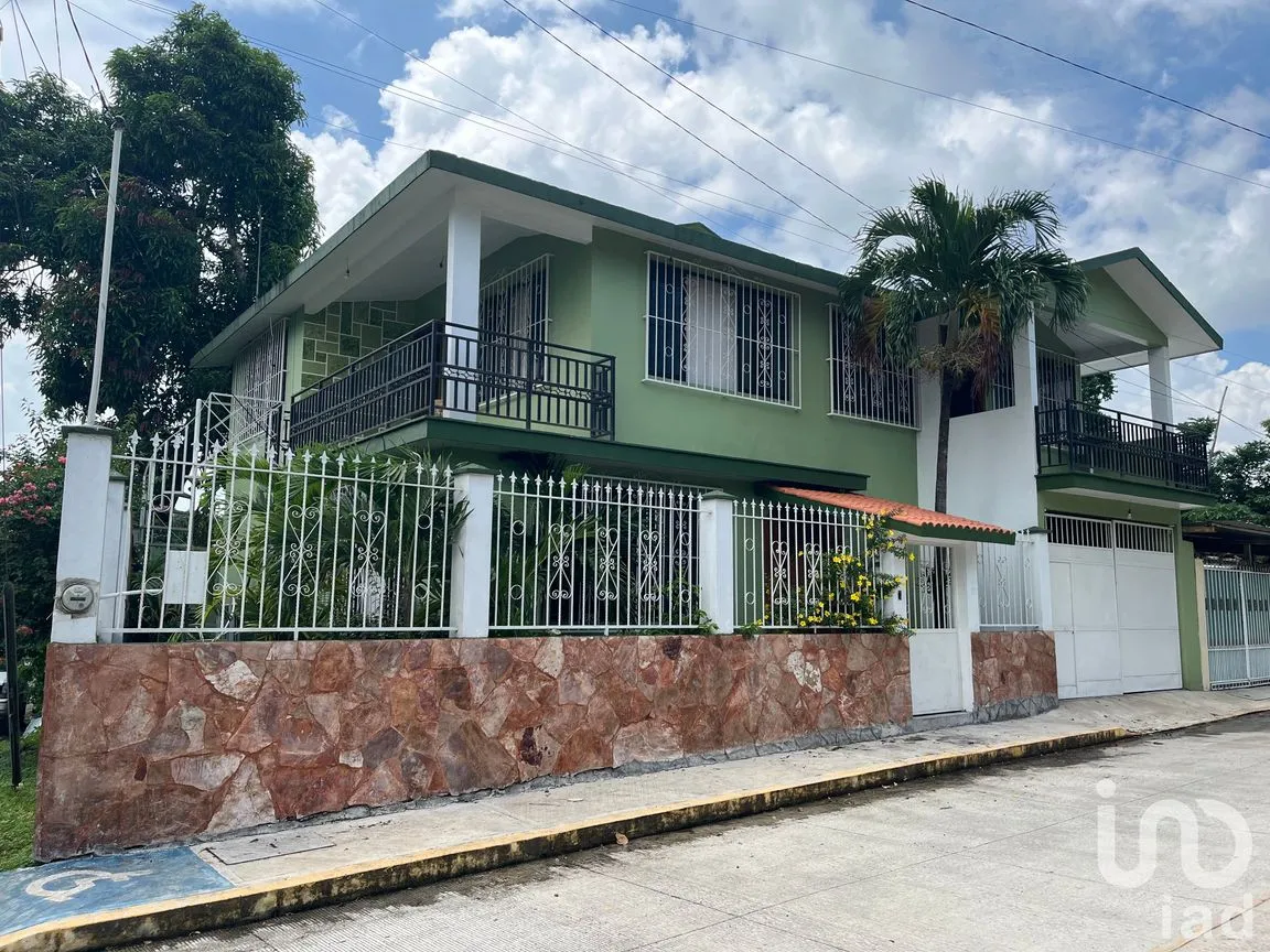 Casa en Venta en Don Pedro, Catemaco, Veracruz de Ignacio de la Llave | NEX-196329 | iad México | Foto 1 de 20