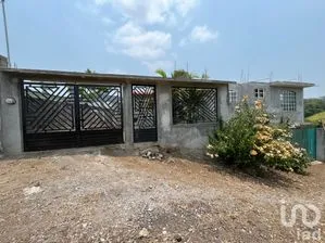 NEX-206172 - Casa en Venta, con 3 recamaras, con 1 baño, con 179 m2 de construcción en Campeche, CP 95720, Veracruz de Ignacio de la Llave.