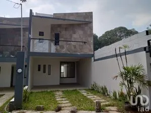 NEX-287666 - Casa en Venta, con 3 recamaras, con 2 baños, con 158 m2 de construcción en Los Manguitos, CP 95718, Veracruz de Ignacio de la Llave.
