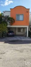 NEX-184580 - Casa en Renta, con 3 recamaras, con 2 baños, con 98 m2 de construcción en Supermanzana 77, CP 77528, Quintana Roo.