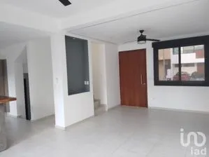 NEX-190927 - Casa en Renta, con 1 recamara, con 1 baño, con 168 m2 de construcción en Arbolada, CP 77560, Quintana Roo.