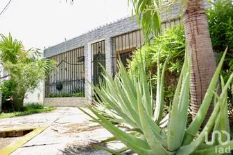 NEX-221604 - Casa en Renta, con 2 recamaras, con 2 baños, con 90 m2 de construcción en Supermanzana 26, CP 77509, Quintana Roo.